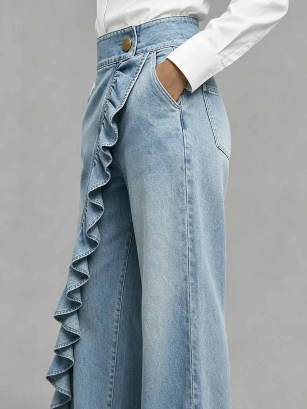 Light Wash Ruffle Detail Wide Leg Denim Jeans - Picture 2 of 8